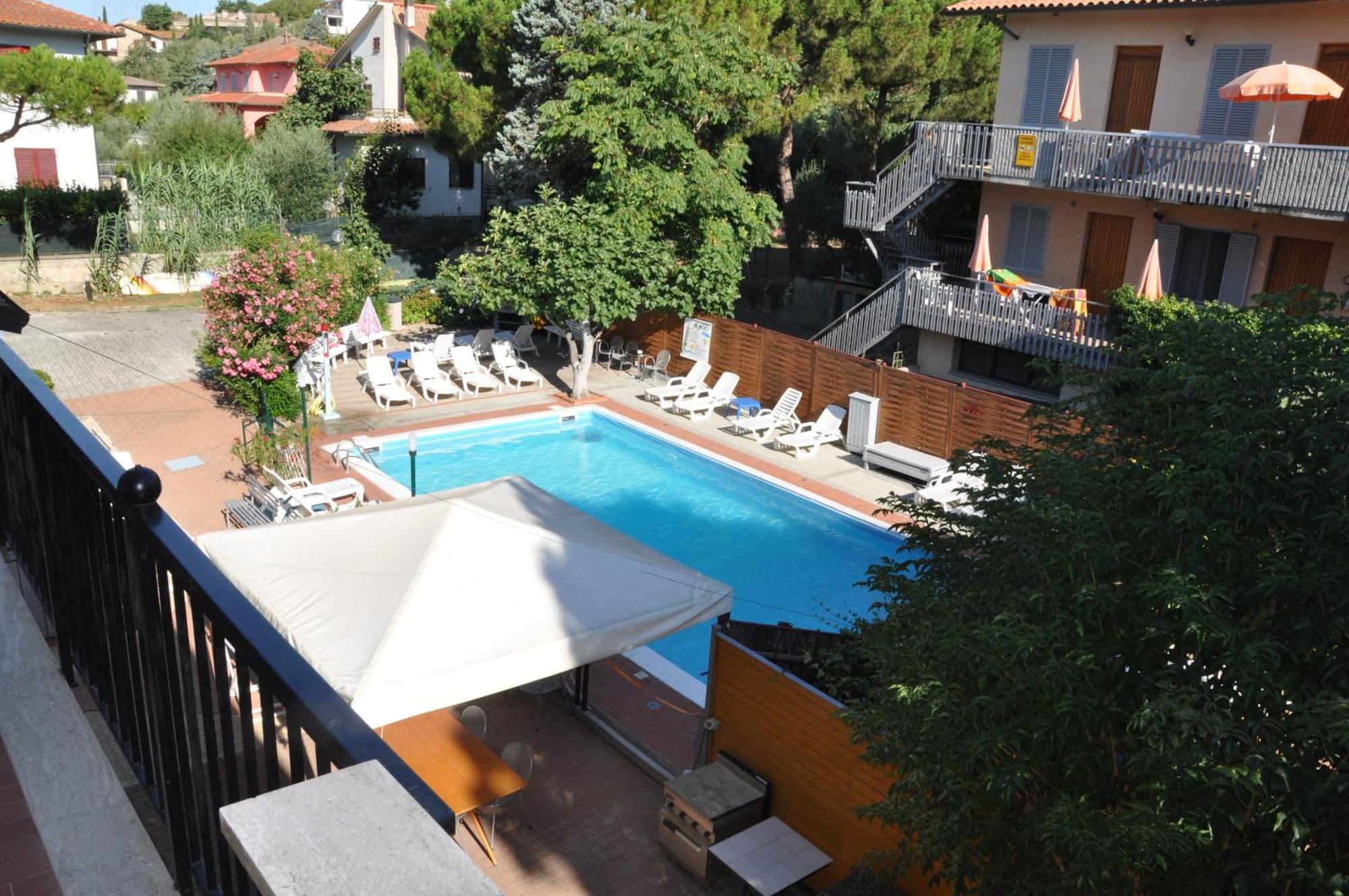Hotel Al